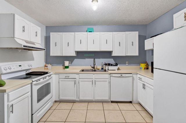 3088 Prince Drive, Lake Worth, FL 33461