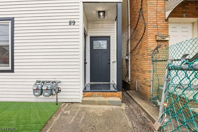 87 Semel Ave, Garfield City, NJ 07026