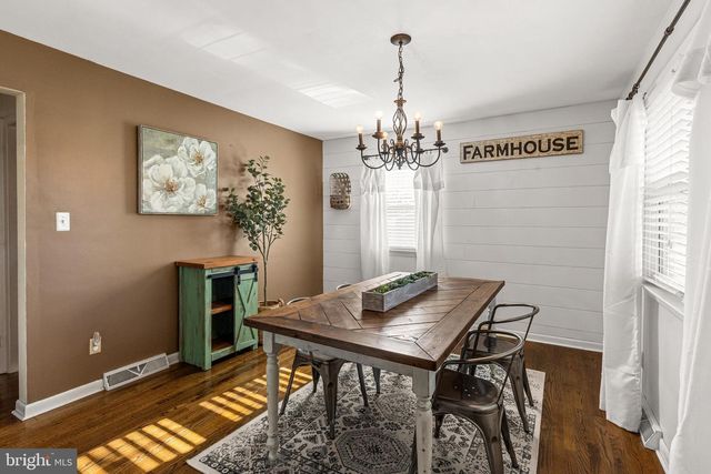 63 QUAKER HILLS RD, Lancaster, PA 17603