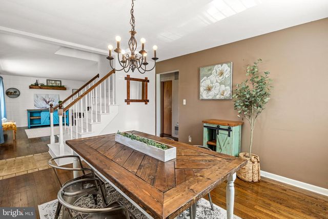 63 QUAKER HILLS RD, Lancaster, PA 17603