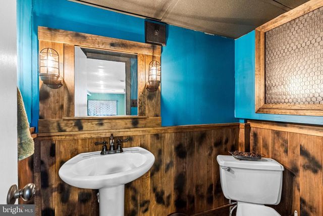 63 QUAKER HILLS RD, Lancaster, PA 17603