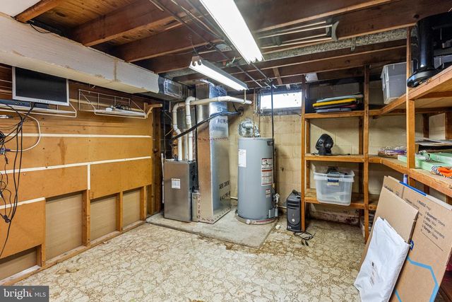 63 QUAKER HILLS RD, Lancaster, PA 17603