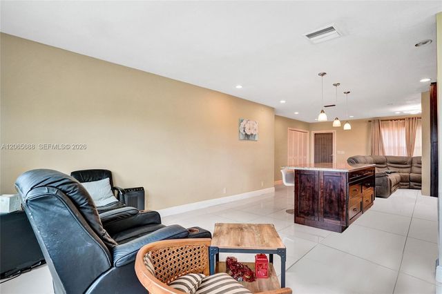 215 SE 3rd Avenue 501C, Hallandale Beach, FL 33009