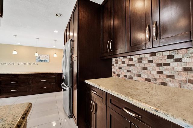 215 SE 3rd Avenue 501C, Hallandale Beach, FL 33009
