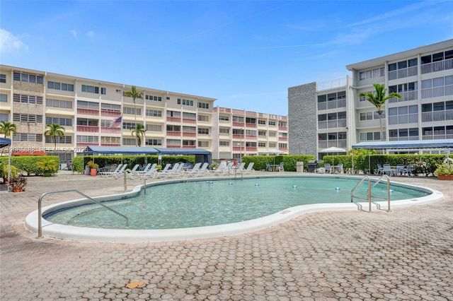 215 SE 3rd Avenue 501C, Hallandale Beach, FL 33009