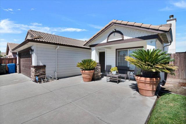 1093 Lambdin Street, Manteca, CA 95336