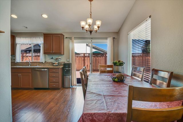 1093 Lambdin Street, Manteca, CA 95336