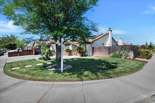 1093 Lambdin Street, Manteca, CA 95336