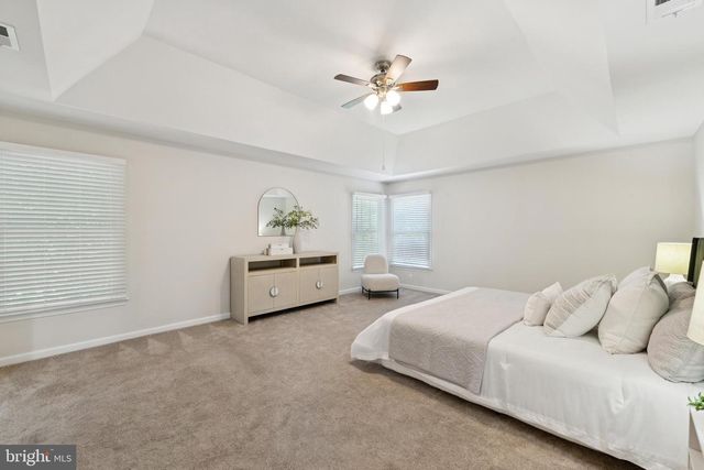 8410 COPPERLEAF CT, Fairfax Station, VA 22039