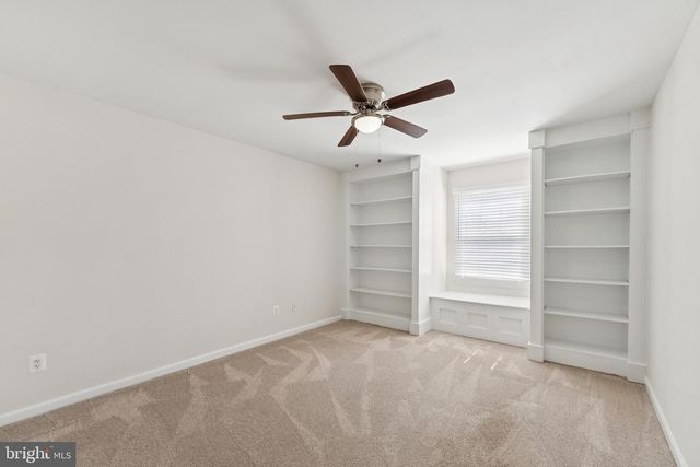 8410 COPPERLEAF CT, Fairfax Station, VA 22039