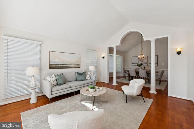 8410 COPPERLEAF CT, Fairfax Station, VA 22039