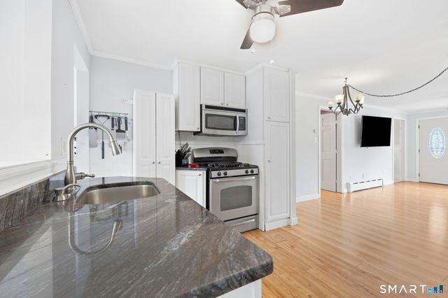 11 Union Street, Wallingford, CT 06492