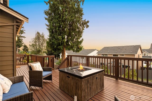 20213 126th Avenue NE, Bothell, WA 98011