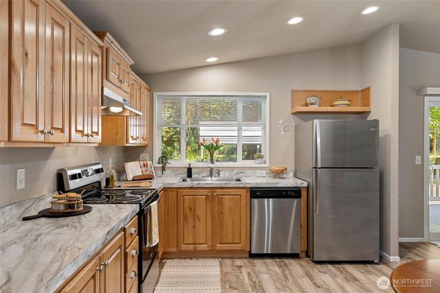12487 Old Military Road NE, Poulsbo, WA 98370