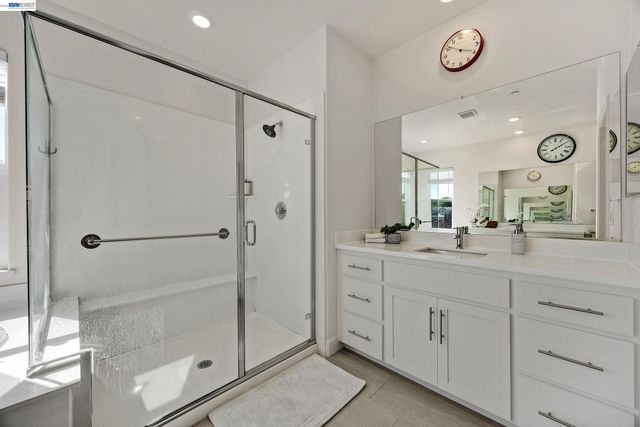 1710 Flora Way, Tracy, CA 95376