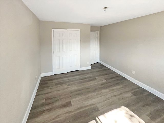 3512 Rio Grande Circle, Dallas, TX 75233