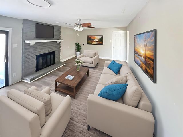 3512 Rio Grande Circle, Dallas, TX 75233