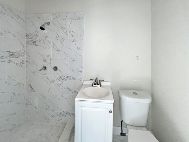 3512 Rio Grande Circle, Dallas, TX 75233