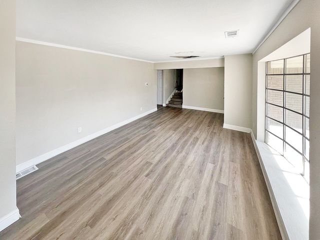 3512 Rio Grande Circle, Dallas, TX 75233