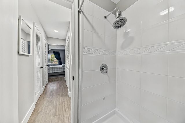 6457 BAY CLUB Drive 3, Fort Lauderdale, FL 33308