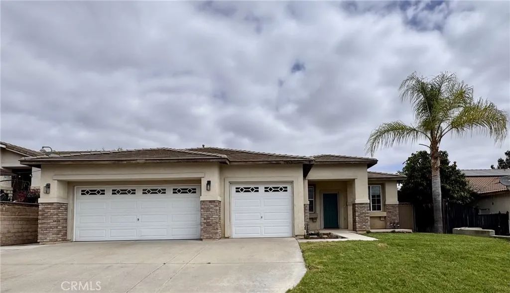 15068 Knollwood Street, Lake Elsinore, CA 92530