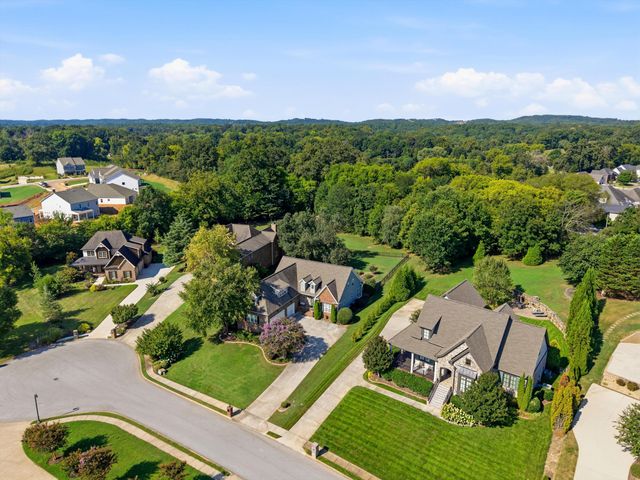 7345 Splendid View Drive, Ooltewah, TN 37363