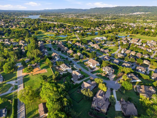 7345 Splendid View Drive, Ooltewah, TN 37363