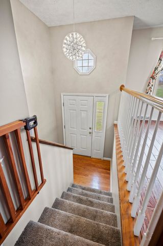 1014 Barker Lane W, Berea, KY 40403