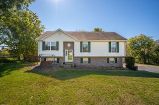 1014 Barker Lane W, Berea, KY 40403