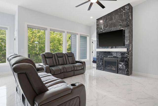 613 ANGELS REST WAY, Columbia, MO 65203