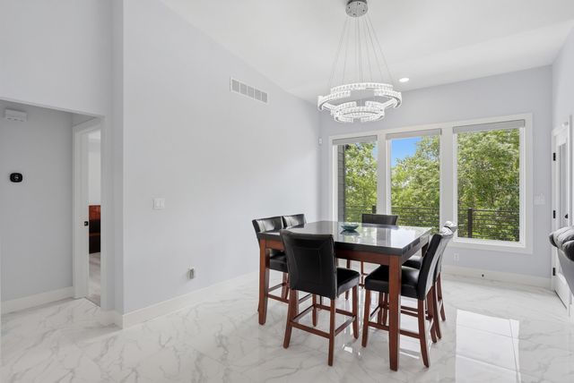 613 ANGELS REST WAY, Columbia, MO 65203