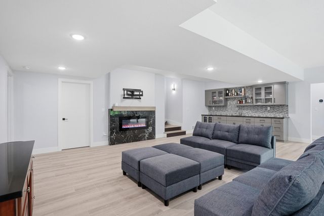 613 ANGELS REST WAY, Columbia, MO 65203