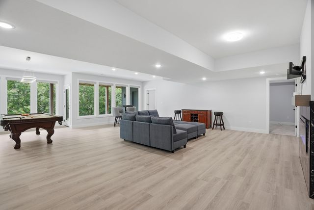 613 ANGELS REST WAY, Columbia, MO 65203