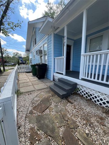 3701 Bradley Street, Houston, TX 77009