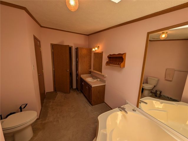 3163 N CENTER Road, Linesville, PA 16424