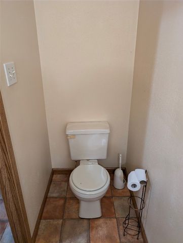 3163 N CENTER Road, Linesville, PA 16424