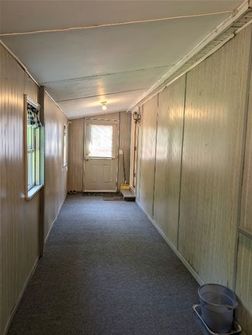 3163 N CENTER Road, Linesville, PA 16424