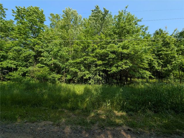 3163 N CENTER Road, Linesville, PA 16424