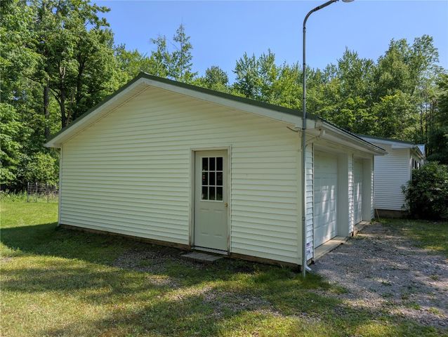 3163 N CENTER Road, Linesville, PA 16424