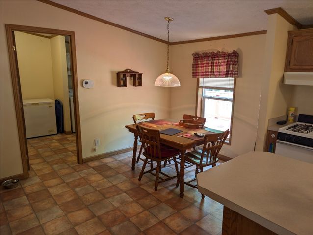 3163 N CENTER Road, Linesville, PA 16424