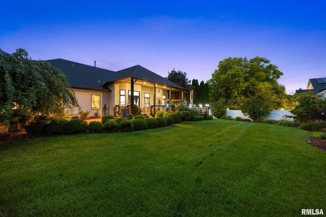 1964 CHESTNUT Lane, Washington, IL 61571