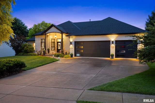 1964 CHESTNUT Lane, Washington, IL 61571