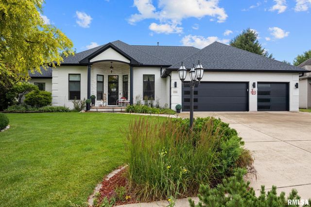1964 CHESTNUT Lane, Washington, IL 61571