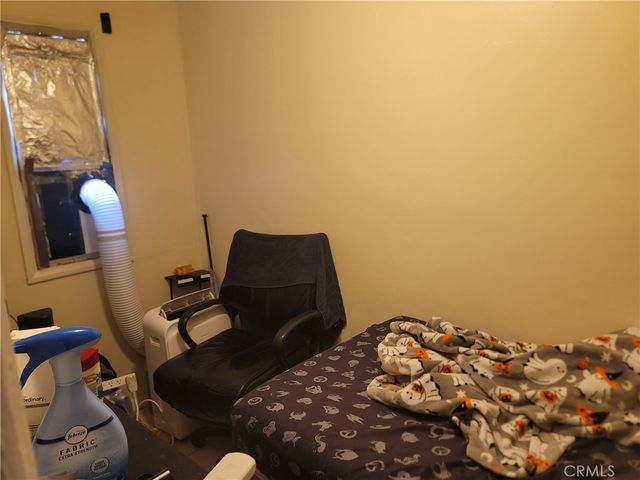 632 E 45th, Los Angeles, CA 90011