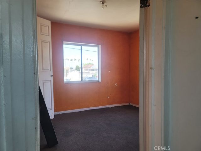 632 E 45th, Los Angeles, CA 90011