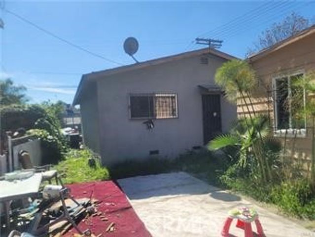 632 E 45th, Los Angeles, CA 90011