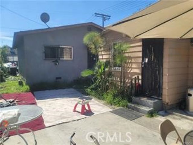 632 E 45th, Los Angeles, CA 90011
