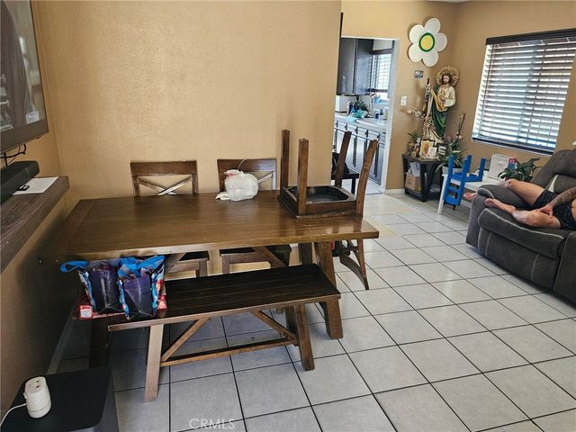 632 E 45th, Los Angeles, CA 90011