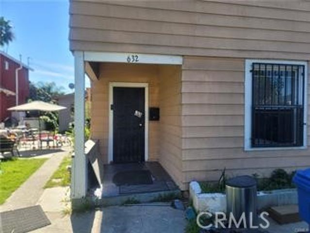 632 E 45th, Los Angeles, CA 90011