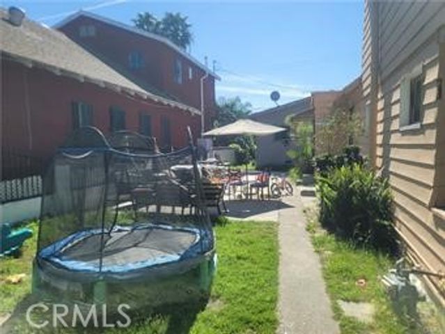 632 E 45th, Los Angeles, CA 90011
